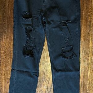 Women’s Aeropostale Black Ripped Distressed Mom Jeans Size 2
